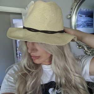 Fedora hat